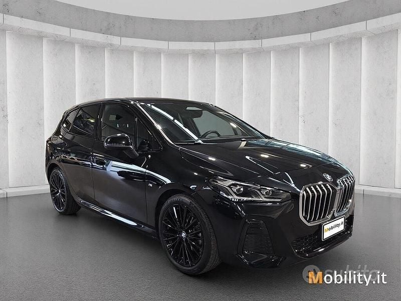 Usado BMW 218 Active Tourer Comfort Edition 150 CV (110 kW) 2024 Negro Monovolumen
