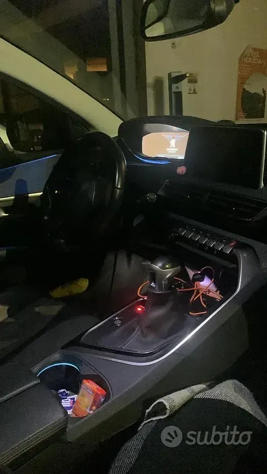 Usata Peugeot 3008 131 CV (96 kW) 2019 Nero SUV