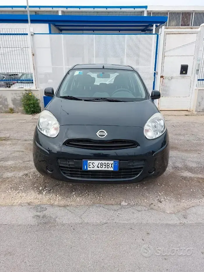 Usata Nissan Micra Tekna 80 CV (58 kW) 2013 Nero Utilitaria
