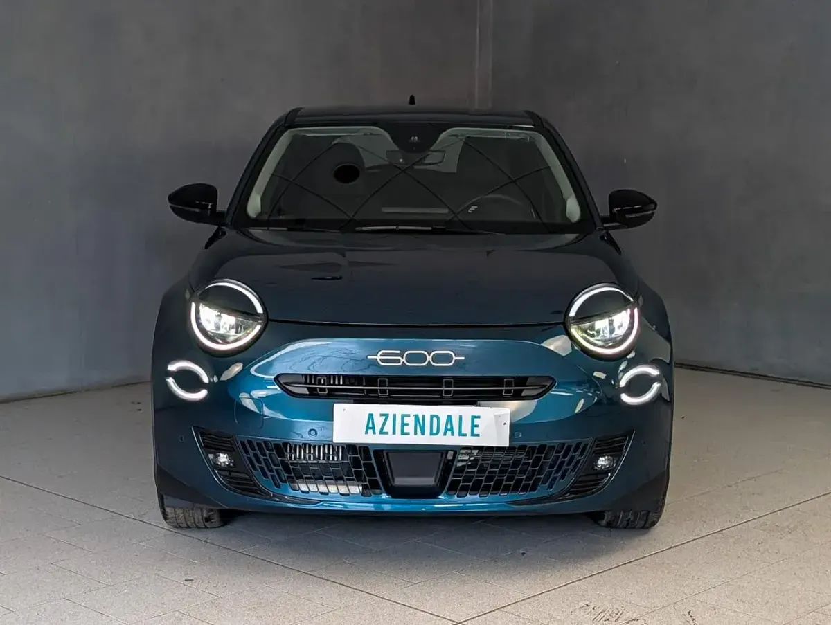 Usata Fiat 600 Pop 145 CV (106 kW) 2025 SUV