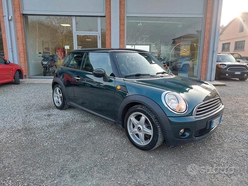 Usata Mini Cooper 95 CV (69 kW) 2007 Verde Utilitaria