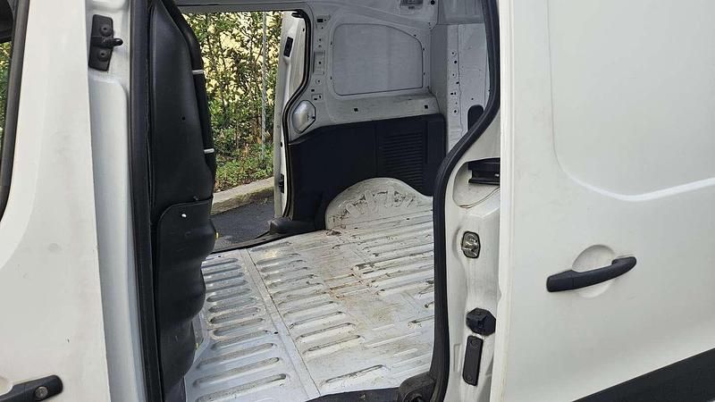 Usata Peugeot Expert Comfort 90 CV (66 kW) 2015 Bianco Furgone
