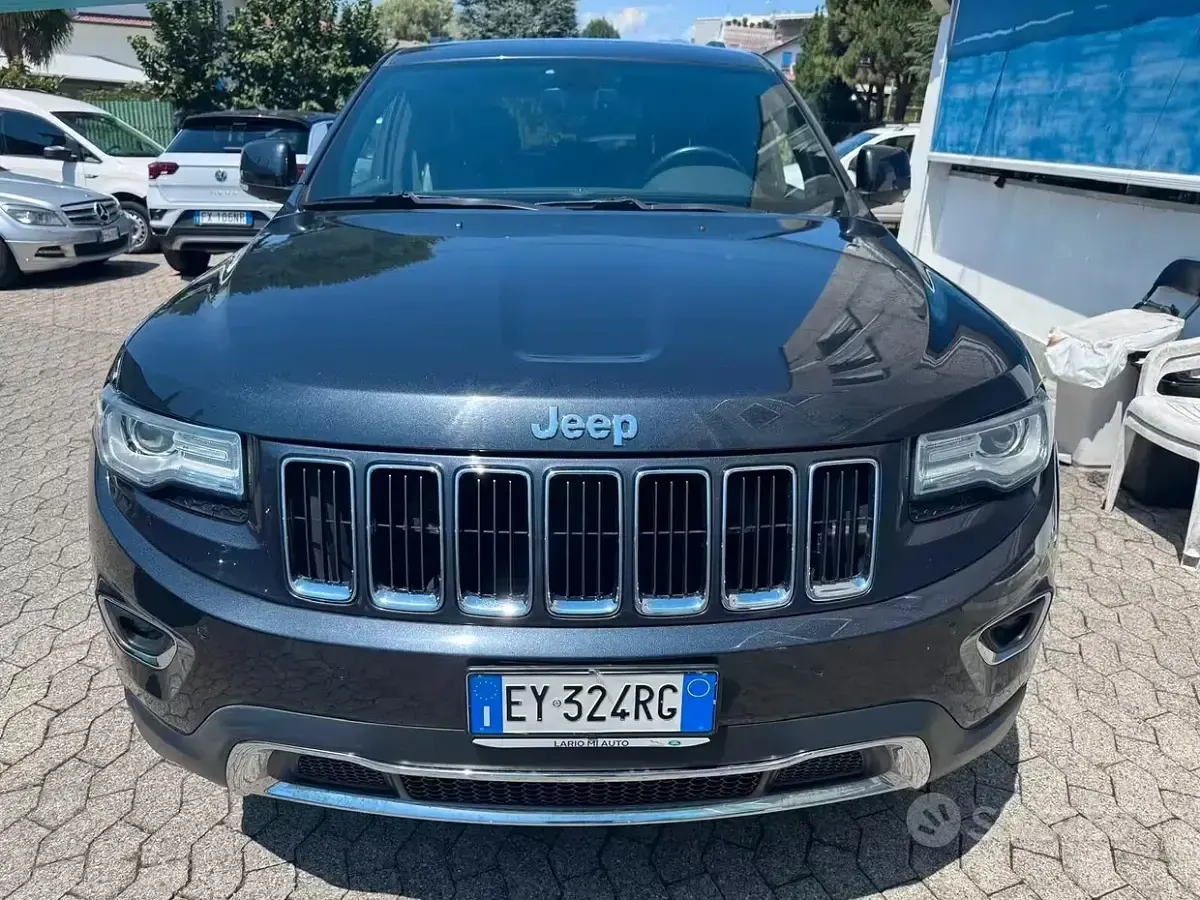 Usata Jeep Grand Cherokee Limited 250 CV (183 kW) 2015 Grigio SUV