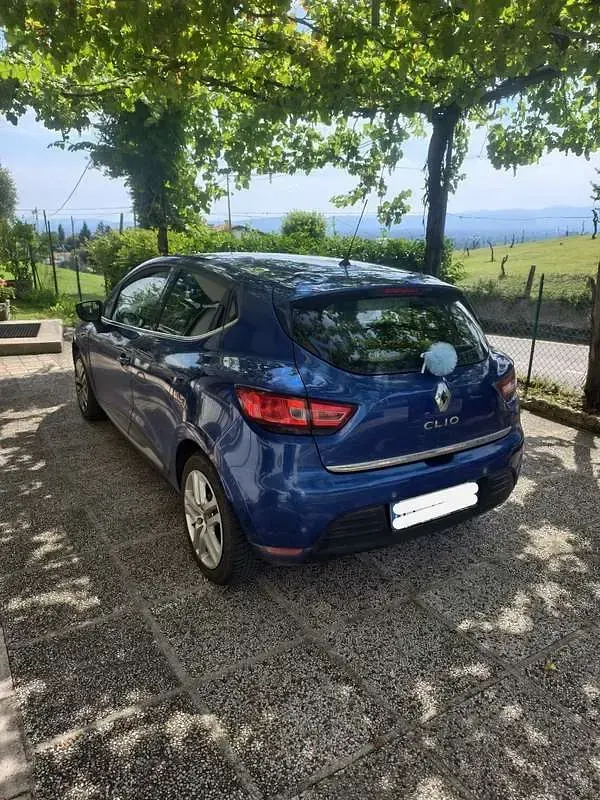 Usata Renault Clio IV 73 CV (53 kW) 2018 Berlina