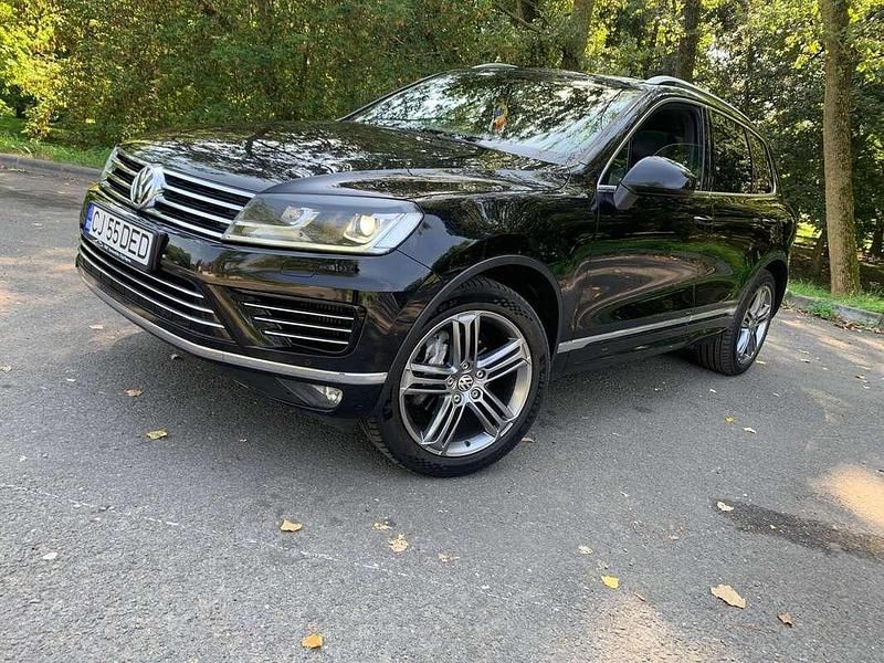 Nero Usata 2016 VW Touareg Executive SUV | 19.000 € (Buon prezzo) - Immagine 1/4
