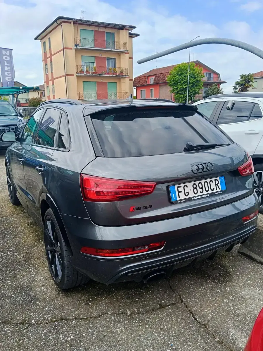 Usata Audi Q3 Performance 367 CV (269 kW) 2017 Grigio SUV