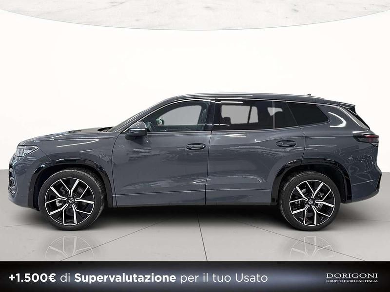 Usata VW Tayron R-line 193 CV (141 kW) 2025 B0 dolphin grey metallizzato SUV