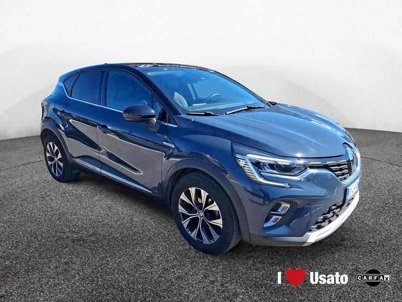 Usata Renault Captur Techno 101 CV (74 kW) 2023 Blu SUV