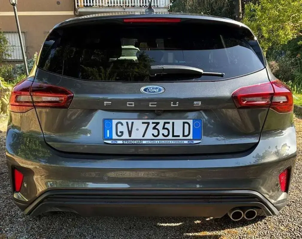Usata Ford Focus ST-Line X 125 CV (91 kW) 2024 Grigio Berlina