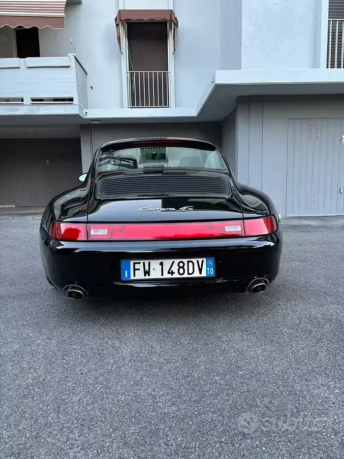 Usata Porsche 993 286 CV (210 kW) 1996 Nero