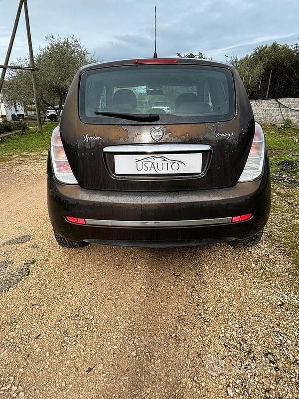 Usata Lancia Ypsilon 69 CV (50 kW) 2007 Utilitaria