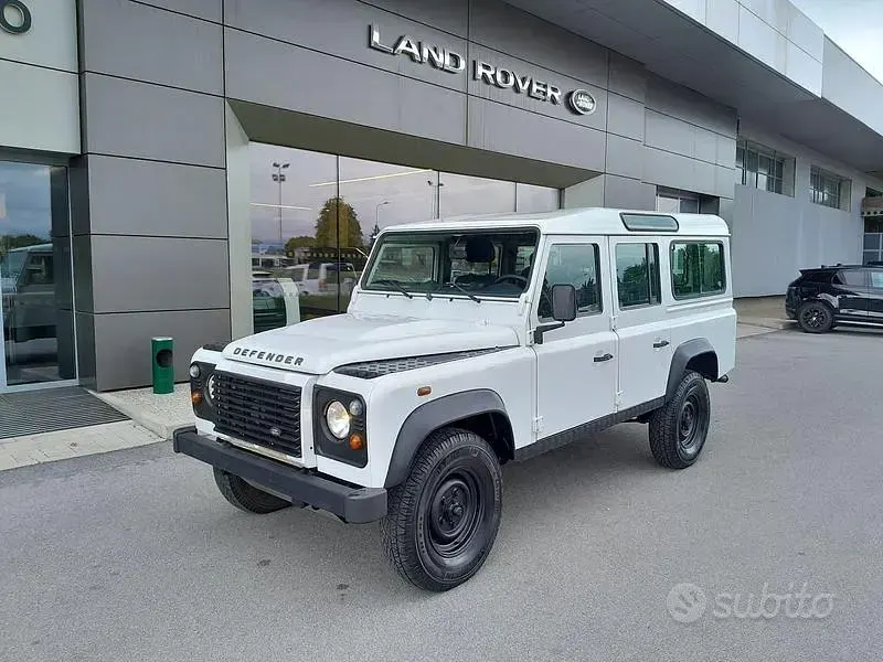 Gebraucht Land Rover Defender 122 PS (89 kW) 2015 SUV