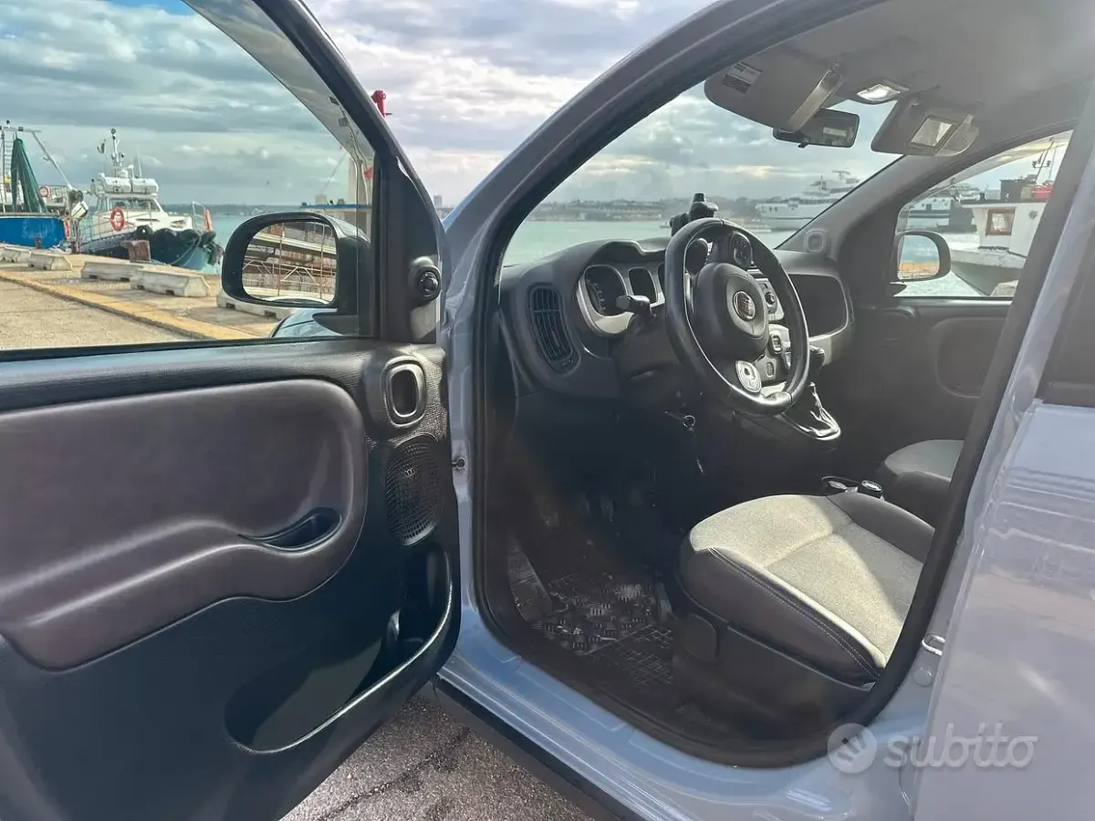 Usata Fiat Panda Cross Cross 95 CV (69 kW) 2017 Grigio Utilitaria
