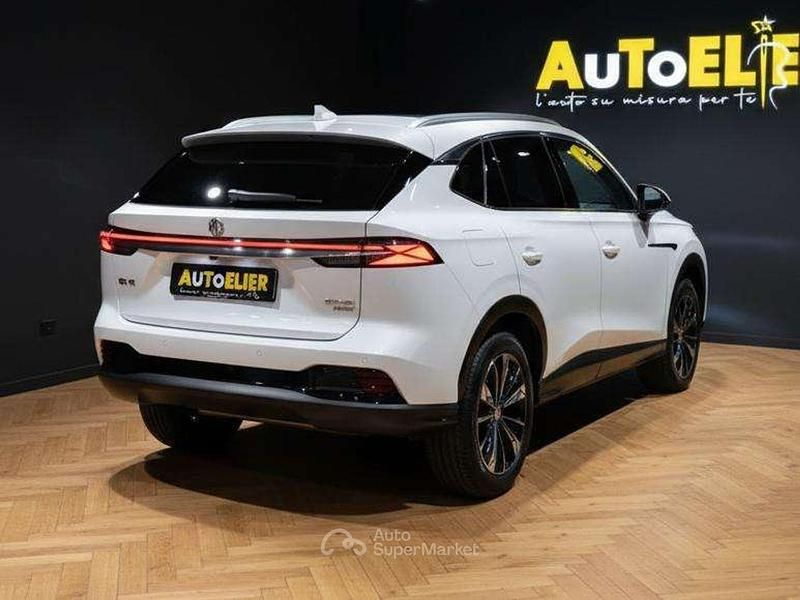 Nuova MG HS Luxury 143 CV (105 kW) 2026 Bianco perla SUV