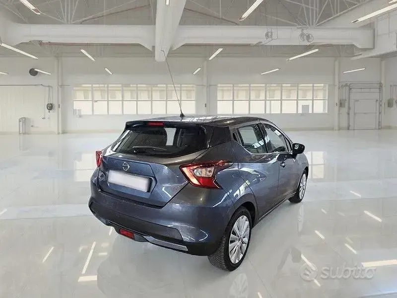 Usata Nissan Micra Acenta 92 CV (67 kW) 2021 Grigio Utilitaria