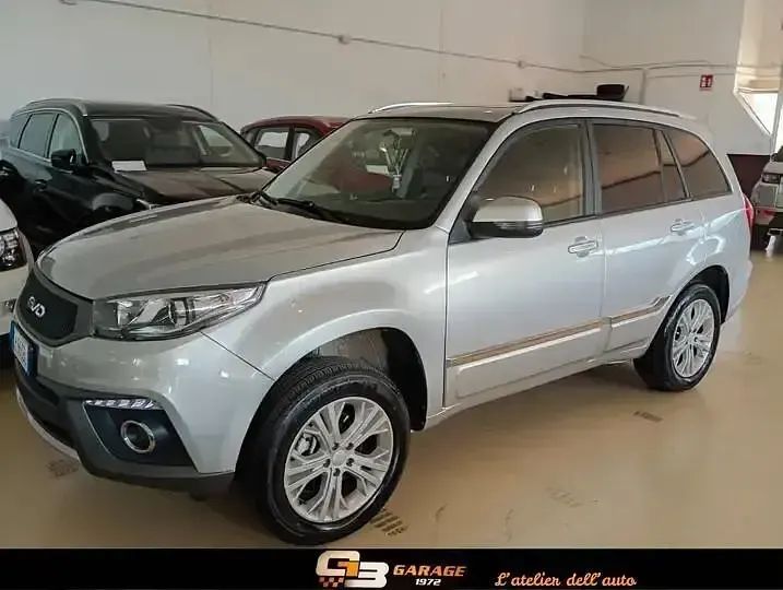 Usata EVO Evo 5 126 CV (92 kW) 2022 Argento SUV