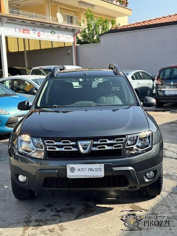 Usata Dacia Duster 110 CV (80 kW) 2016 Nero SUV