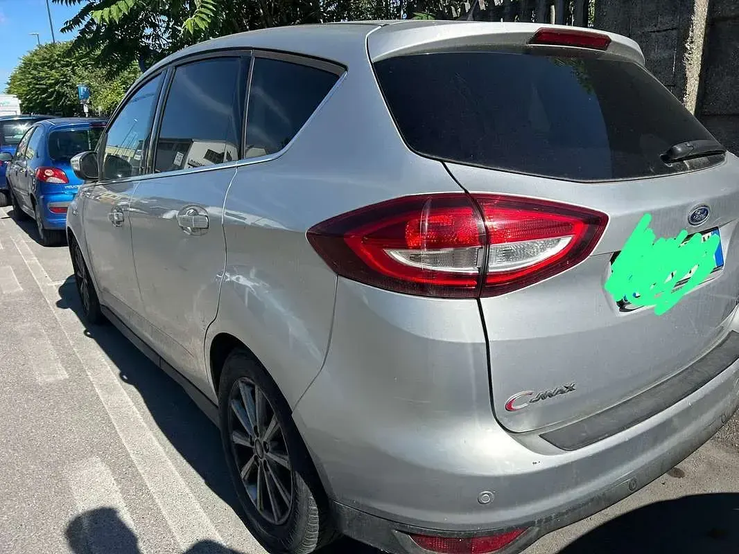 Usata Ford C-MAX Titanium X 125 CV (91 kW) 2016 Argento Monovolume