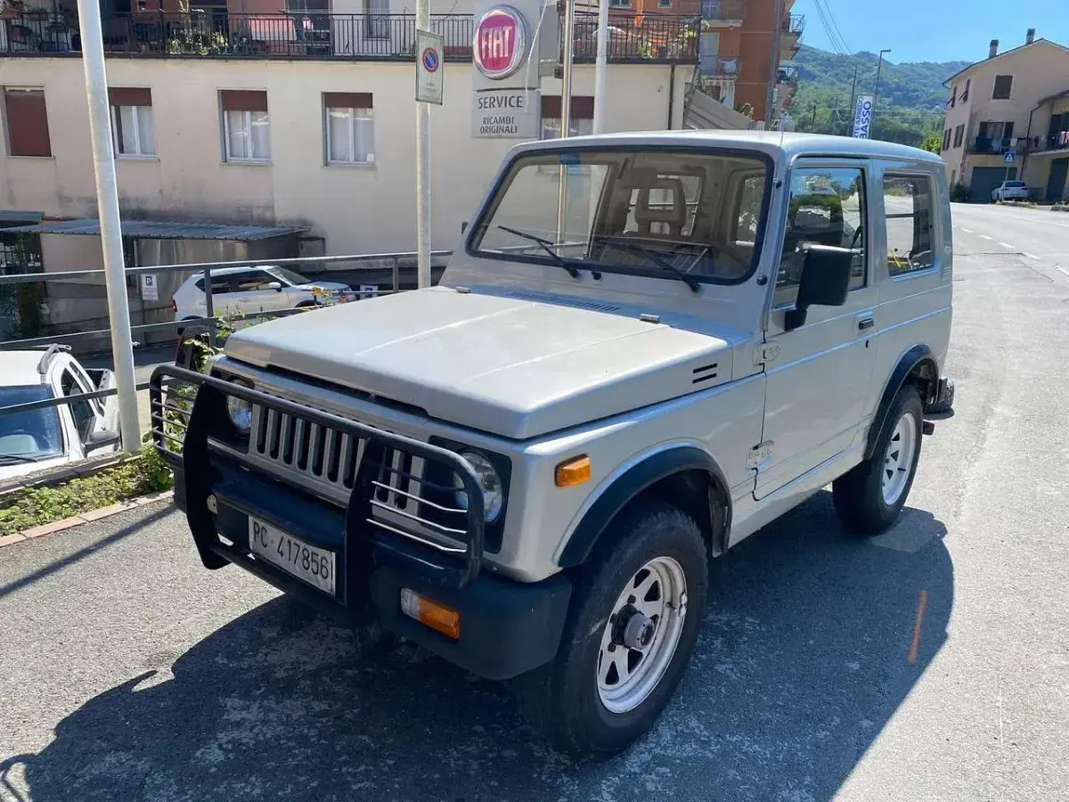 Usata Suzuki Samurai 45 CV (33 kW) 1991 Argento SUV