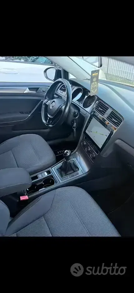 Usata VW Golf VII Highline 105 CV (77 kW) 2014 Nero Berlina