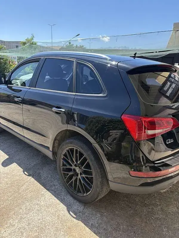 Usata Audi Q5 Ambiente 190 CV (139 kW) 2016 Nero SUV