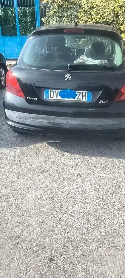 Usata Peugeot 207 Sport 68 CV (50 kW) 2009 Nero Berlina