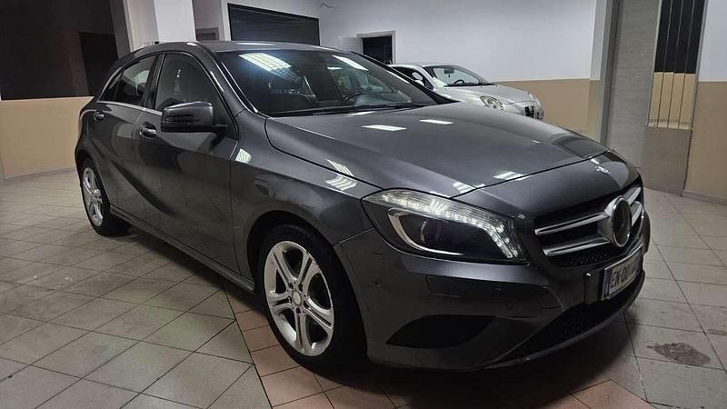 Usata Mercedes A180 Premium 109 CV (80 kW) 2012 Other Berlina