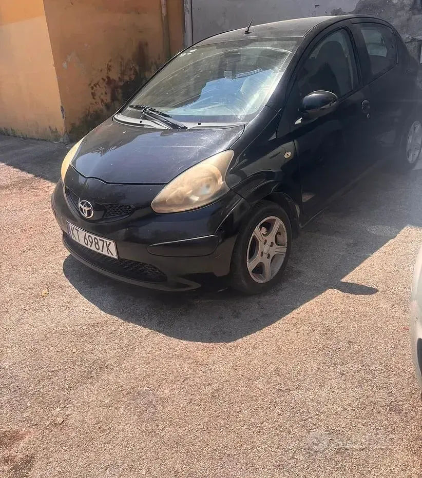 Usata Toyota Aygo 68 CV (50 kW) 2010 Utilitaria