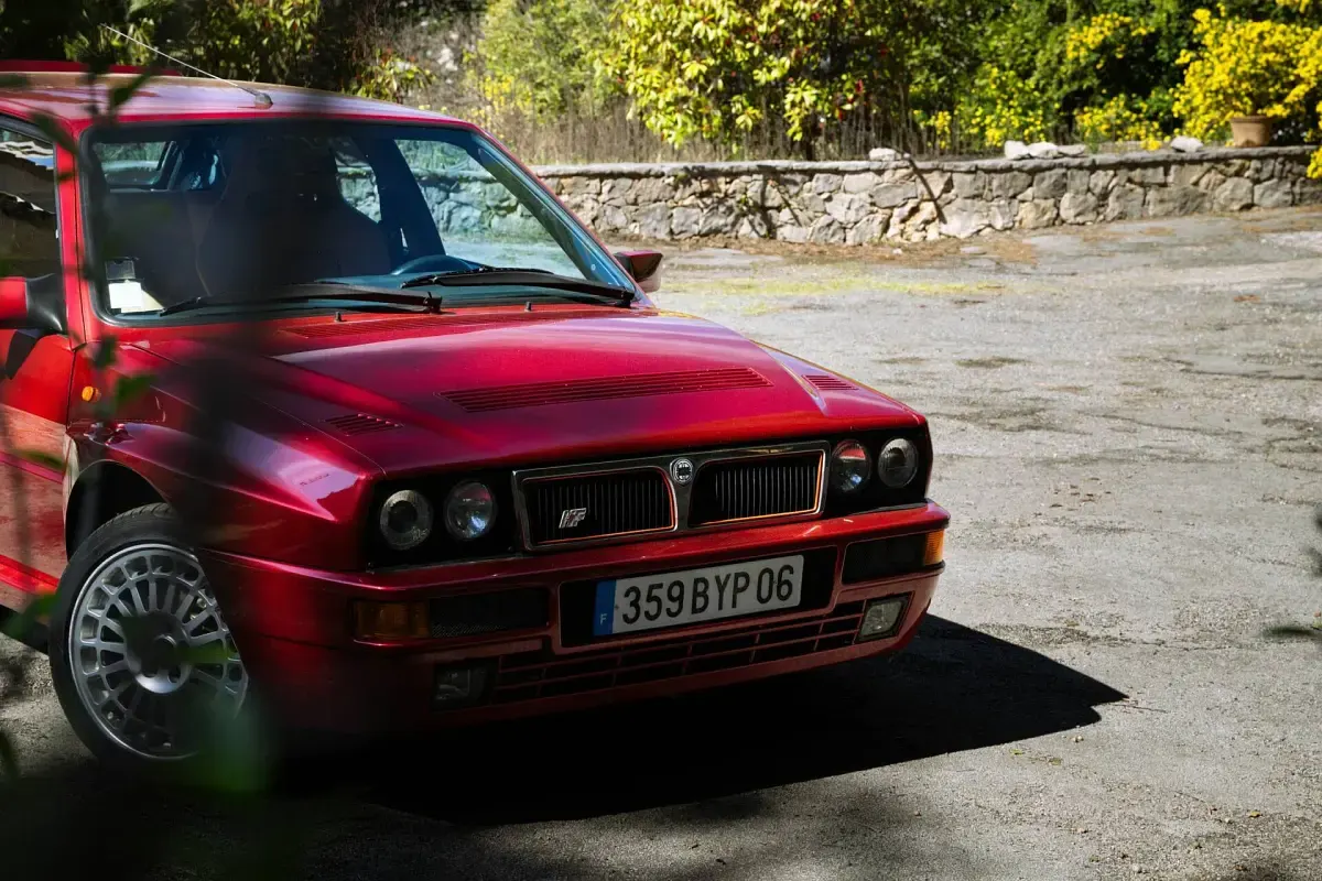 Usata Lancia Delta 215 CV (158 kW) 1994 Rosso Utilitaria