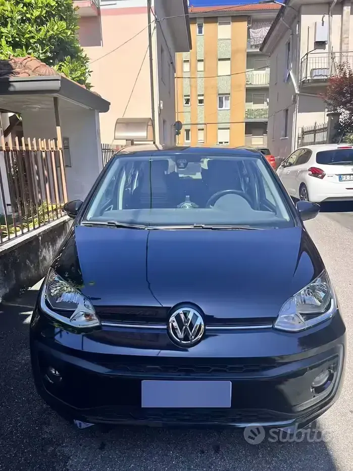 Usata VW up! 60 CV (44 kW) 2020 Nero Utilitaria