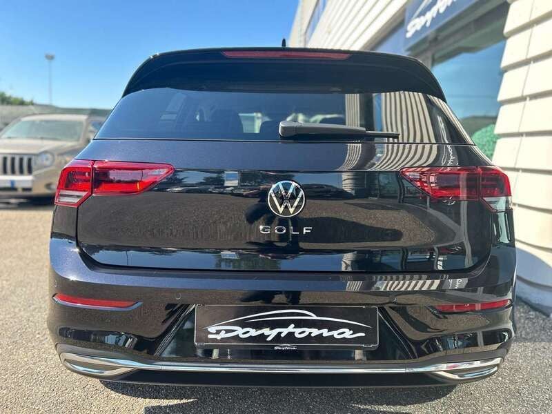 Usata VW Golf Active 116 CV (85 kW) 2022 Perlato Berlina