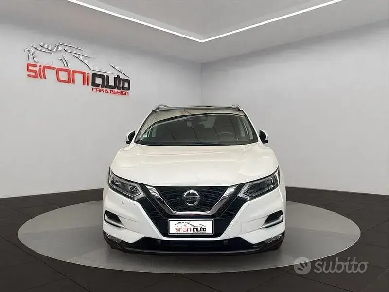 Usata Nissan Qashqai Tekna 116 CV (85 kW) 2019 Bianco SUV