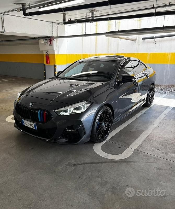 Grigio Usata 2021 BMW 220 M Sport Tre volumi | 26.500 € (Buon prezzo) - Immagine 1/4