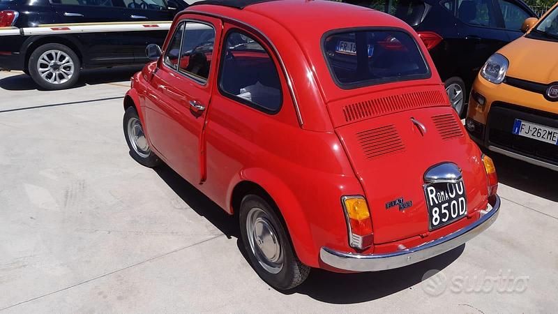 Rosso Usata 1960 Fiat 500 | 6500 € - Immagine 1/4