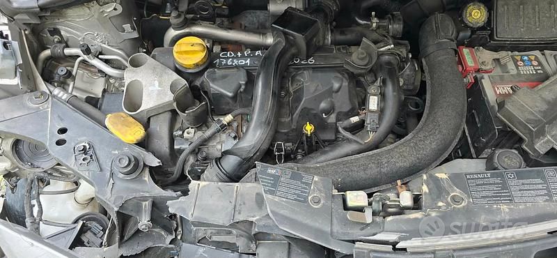 Usata Renault Clio 2005 Grigio Utilitaria