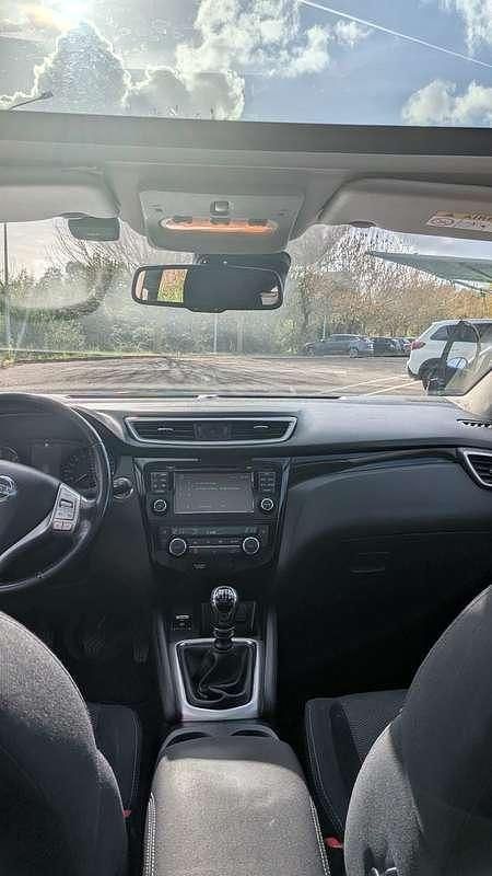 Usata Nissan Qashqai N-Connecta 131 CV (96 kW) 2017 Nero SUV