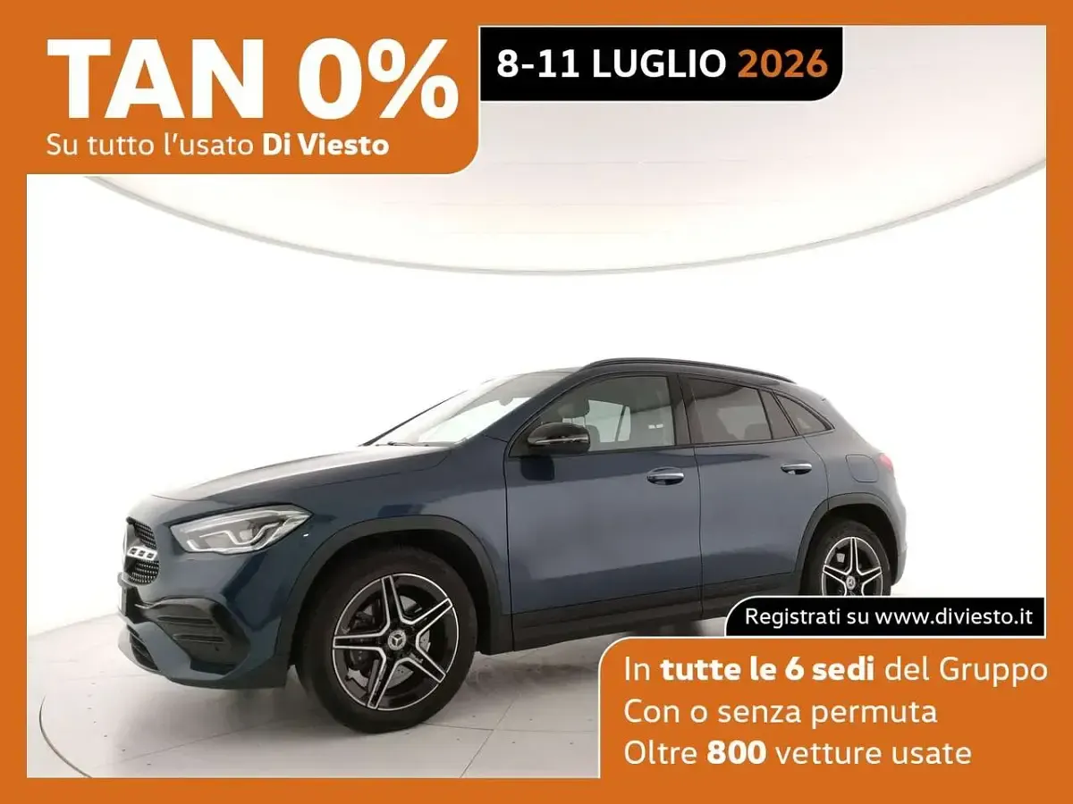 Usata Mercedes GLA250 Premium 160 CV (117 kW) 2022 Bleu SUV