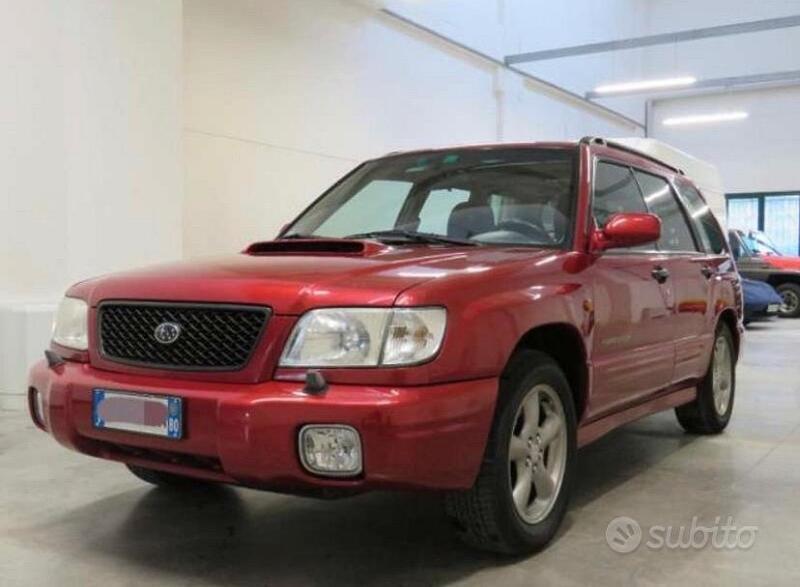 Usato 2001 Subaru Forester 2.0 Benzin 177 CV (1.500 €)