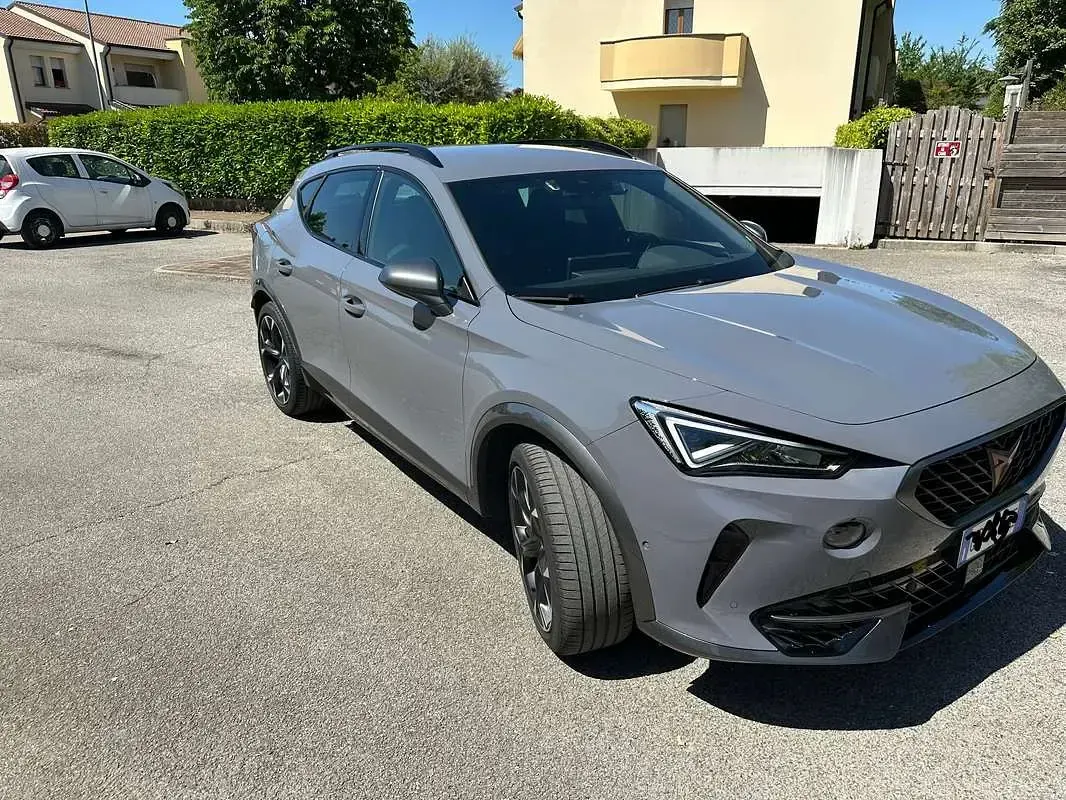 Usata Cupra Formentor 150 CV (110 kW) 2023 Grigio SUV