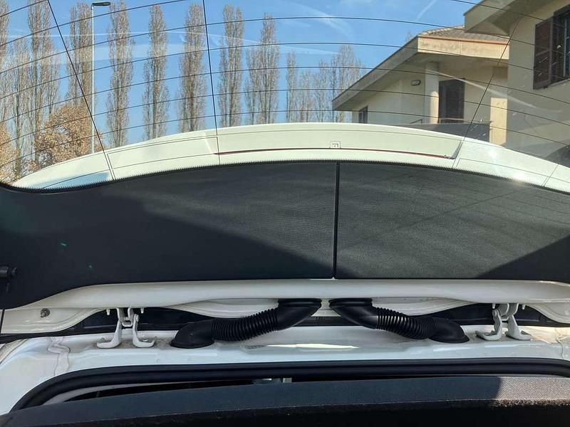 Usata Mercedes GLA180 109 CV (80 kW) 2015 Bianco SUV