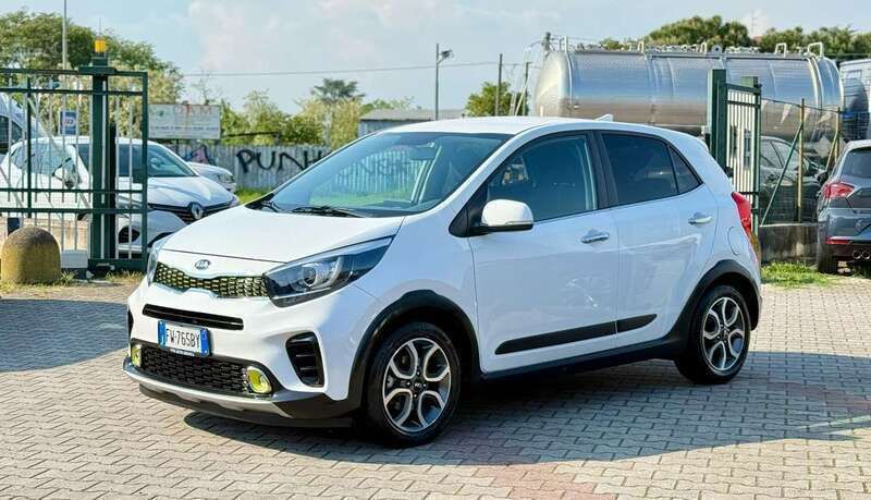Bianco Usata 2019 Kia Picanto GT-Line Due volumi | 10.900 € (Buon prezzo) - Immagine 1/4