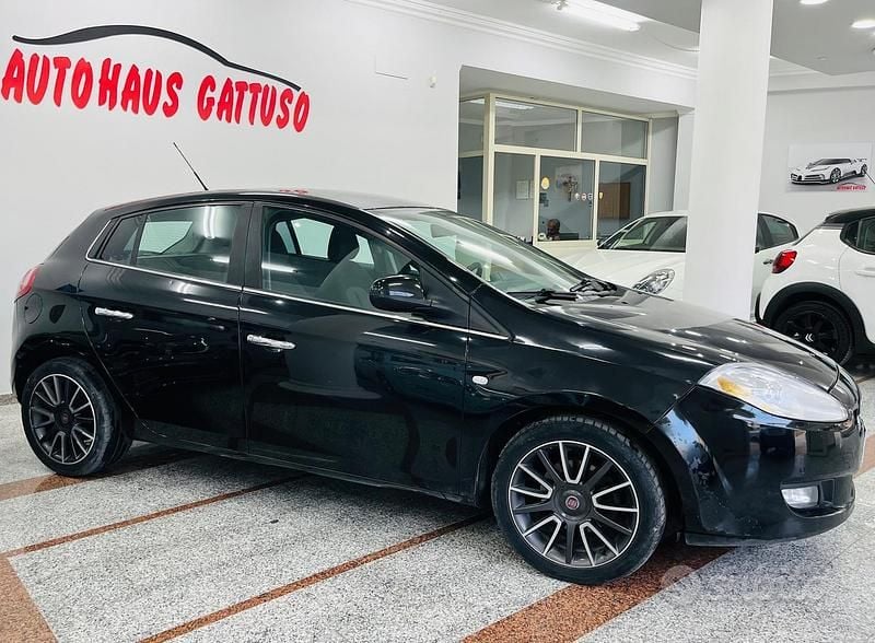 Usata Fiat Bravo Dynamic 120 CV (88 kW) 2008 Nero Utilitaria