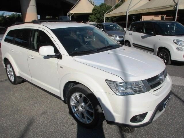 Usata Fiat Freemont Lounge 140 CV (102 kW) 2012 Bianco SUV