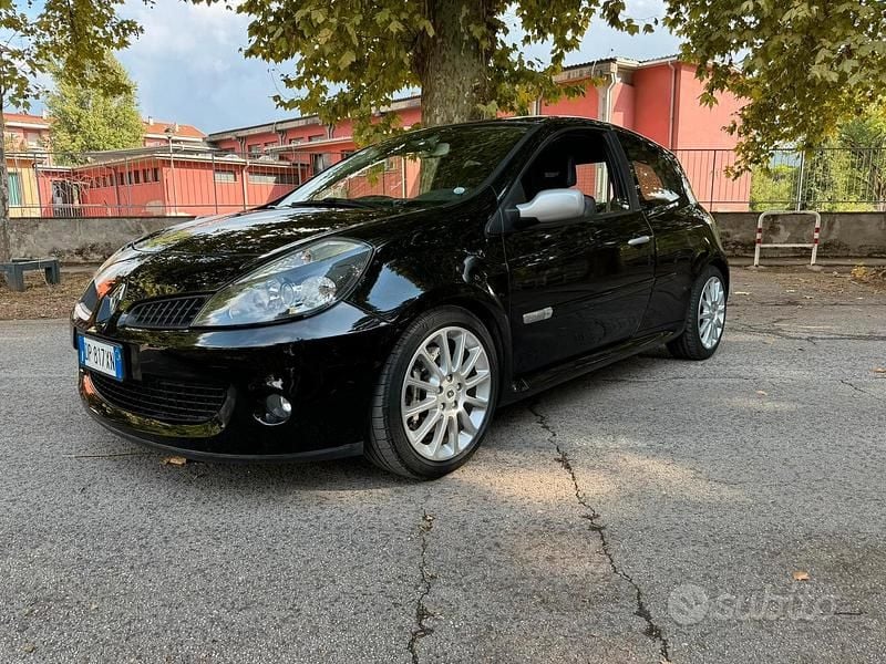 Usata Renault Clio R.S. R.S. 200 CV (147 kW) 2008 Nero Utilitaria