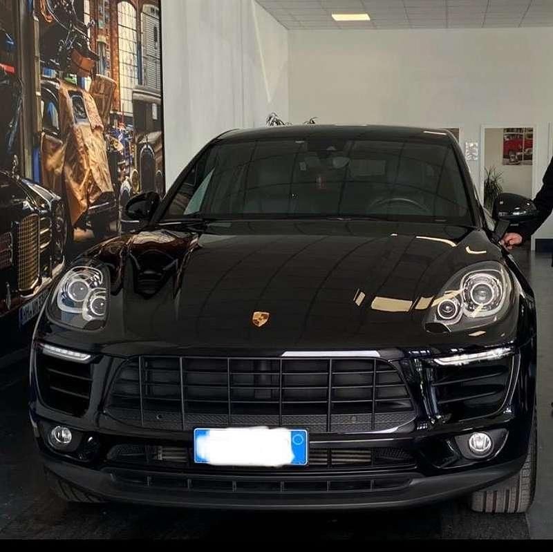 Usata 2018 Porsche Macan SUV | 39.900 € (Buon prezzo) - Immagine 1/3
