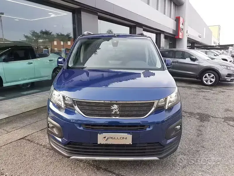 Usata Peugeot Rifter Allure 131 CV (96 kW) 2018 Blu Monovolume