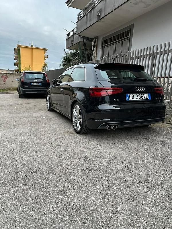 Usata Audi A3 S-Line 150 CV (110 kW) 2012 Nero Utilitaria