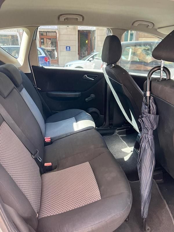 Usata Mercedes A180 108 CV (79 kW) 2006 Grigio Berlina