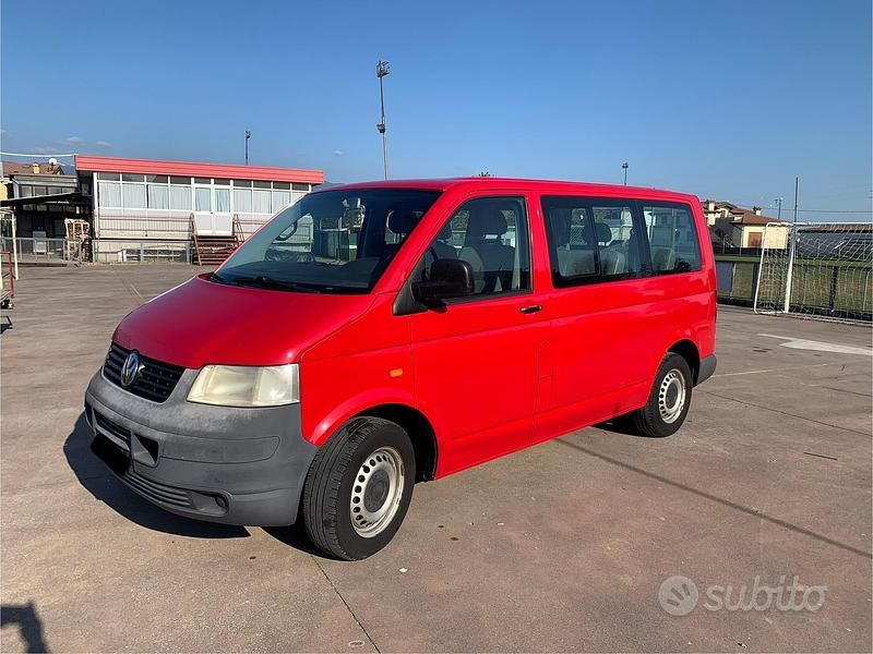 Rosso Usata 2005 VW Transporter Furgone | 11.500 € - Immagine 1/4