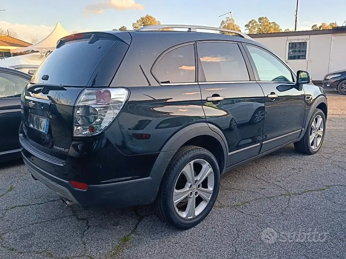 Usata Chevrolet Captiva LTZ 184 CV (135 kW) 2011 Nero SUV